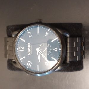 Nixon C45 SS